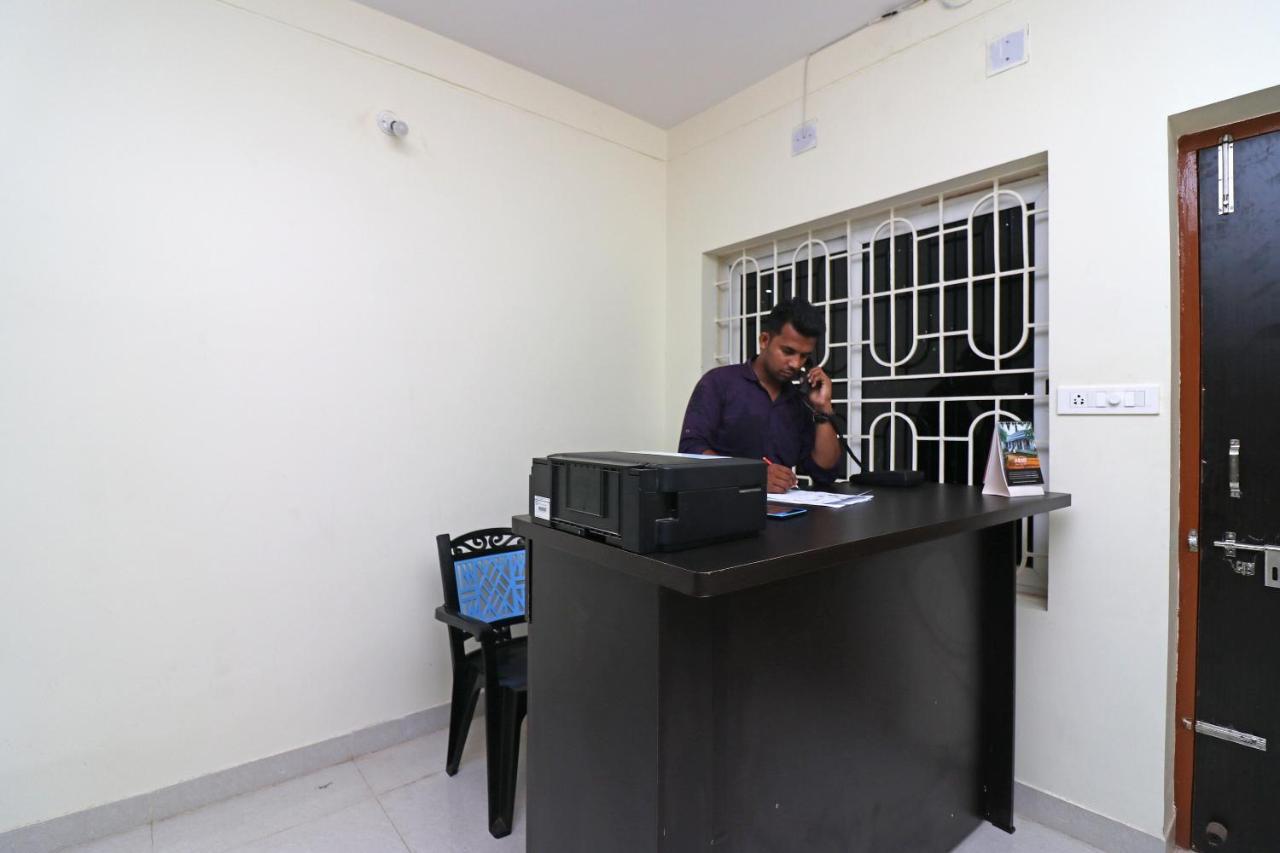 Oyo Hotel Ayush Palace Cuttack Eksteriør billede